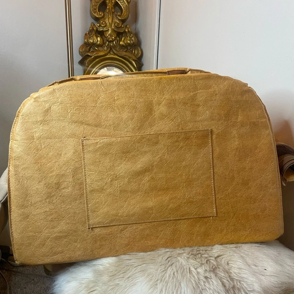 Funny Fuzzy pet carrier!